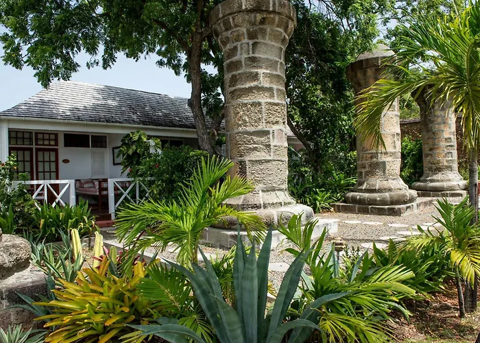 Admiral'S Inn And Gunpowder Suites
